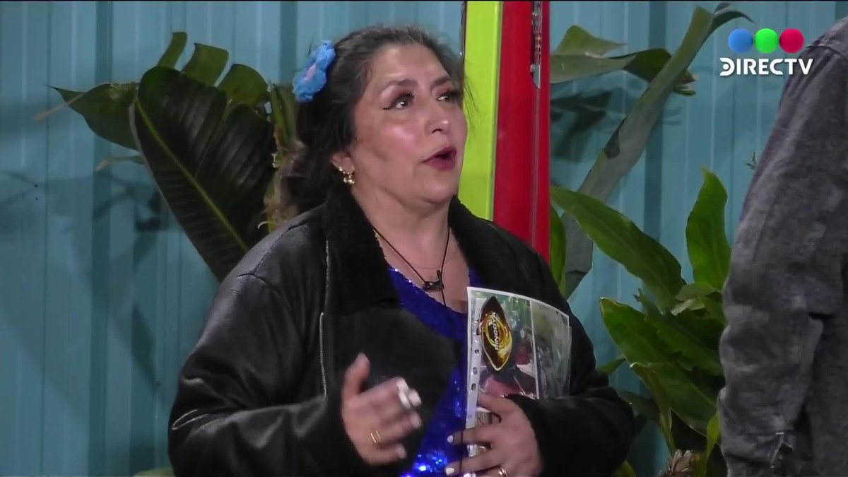 "Yo con ellos con suerte me tomo un café una vez a la semana, con ustedes comparto más" 👀Pincoya explicando su jugada... Mirá la casa 24/7 por DGO 👁️ #GranHermano #GeneraciónDorada🌟 #GHxDGO