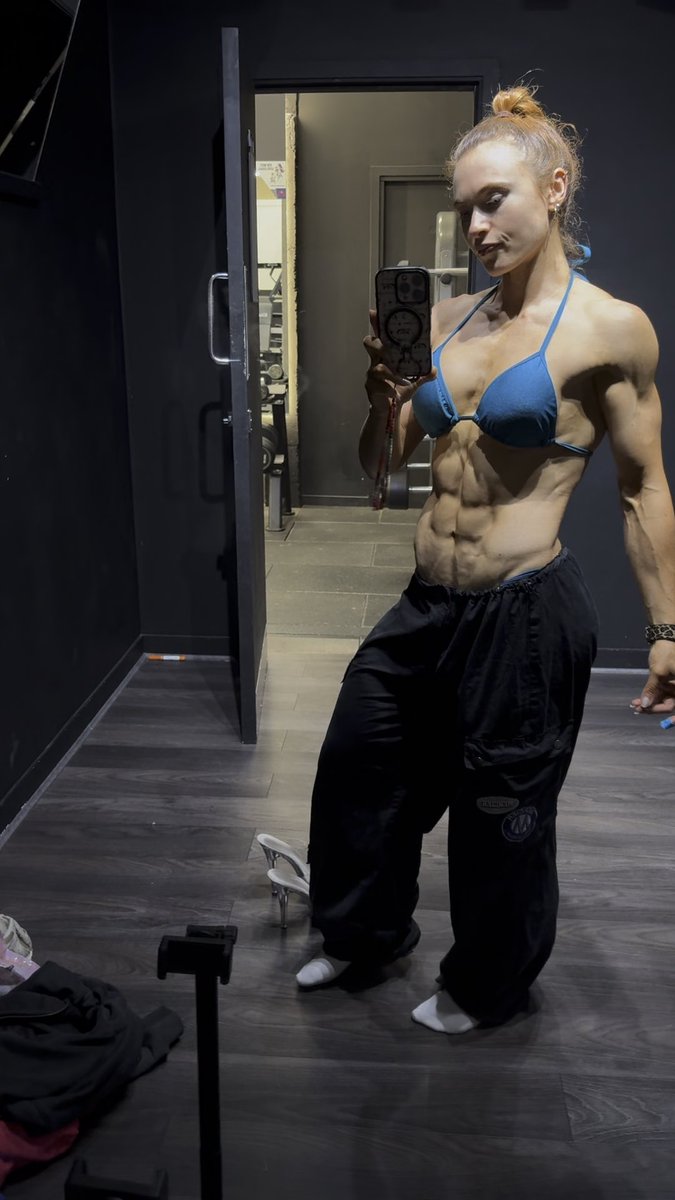 Live physique update TONIGHT 9PM 🚨