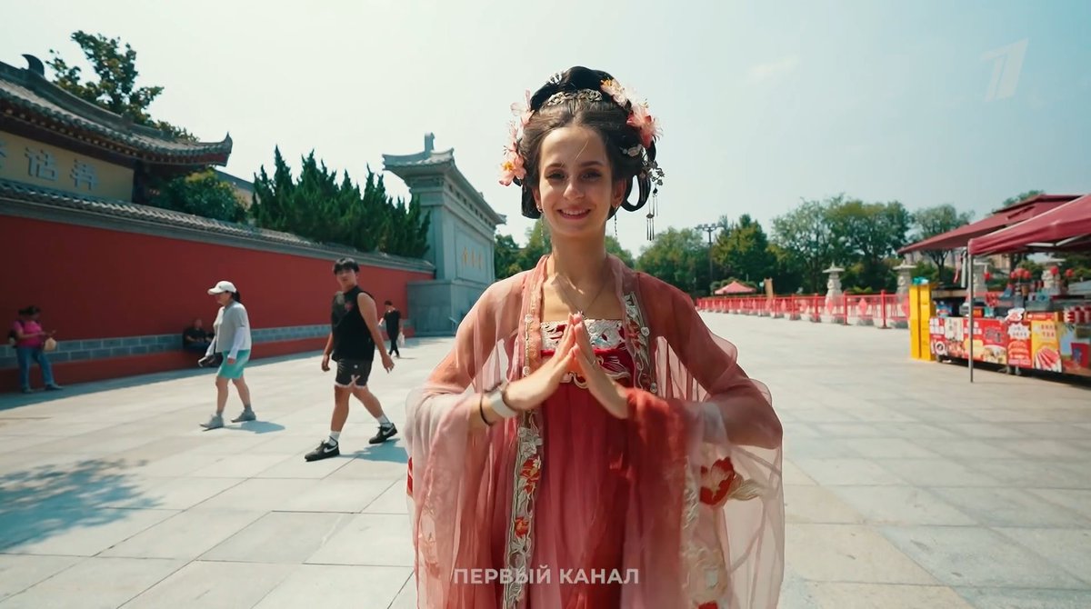 СОНЕЧКА ДЗЕПКА КАК КИТАЙСКАЯ ПРИНЦЕССА 😭😭🥺🥺 Первый канал, я люблю тебя, спасибо продюсеры спасибо операторы это пик 😭