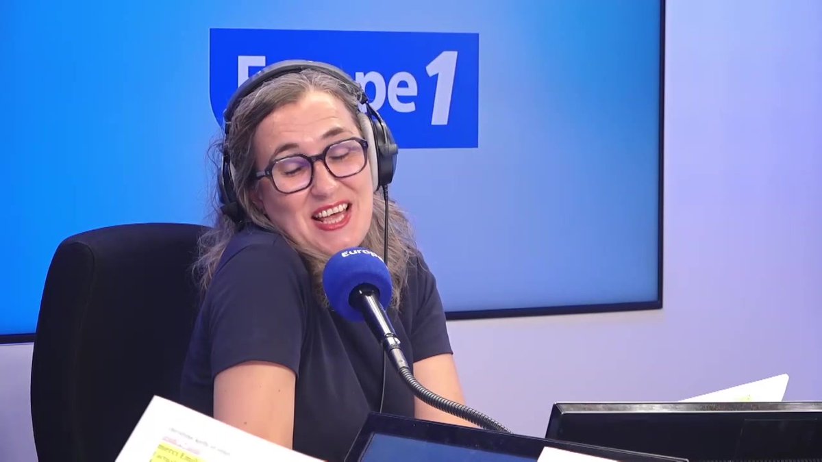 C'est la rentrée de Christine Kelly 🥳 Face à ses succès d’audience, la journaliste gagne du temps d’antenne sur Europe 1 de 11h à 13h (vs 11h30-13h) et ce soir sur CNews de 18h30 à 20h (vs 19h-20h) 💯