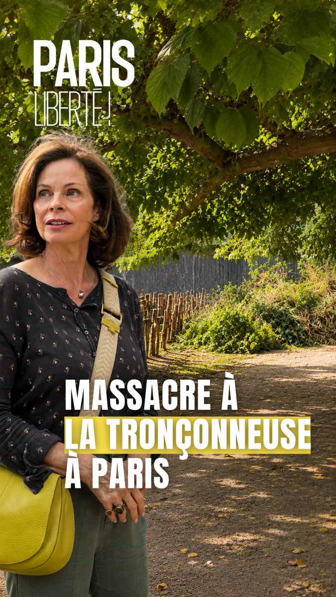 Depuis le 24 août, le square de l’Île-de-France est fermé. La haie d’ifs entourant le Mémorial des martyrs de la Déportation est en train d’être abattue. Ici, rien rien n’avait été laissé au hasard : les ifs symbolisaient l’immortalité, les mûriers le sang versé, les massifs de rosiers ont été plantés par les femmes de Ravensbruck en hommage à toutes les femmes déportées. Tout participait au recueillement et à la mémoire. Ce square avait été volontairement conçu comme un espace à part, une transition entre le monde des vivants et celui des morts. Modifier cette configuration, ce n’est donc pas simplement réaménager un jardin. C’est toucher au sens même d’une œuvre mémorielle. Une ville qui efface ses symboles finit par affaiblir sa mémoire. #Mémoire #Déportation #Patrimoine #Paris