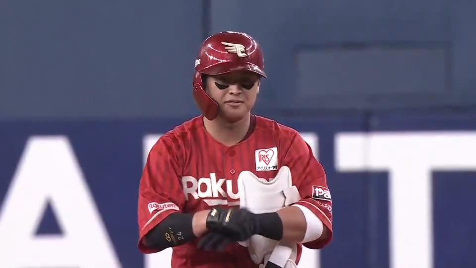 【3回表：B 0-6 E】 連打で追加点！ #黒川史陽 選手のタイムリーツーベースヒット！ #RakutenEagles #強鷲革新