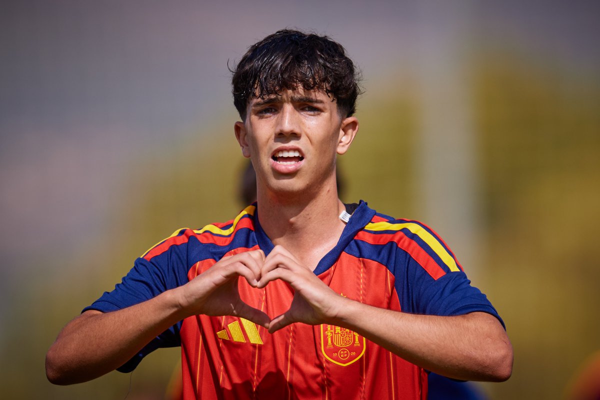 📹 𝗥𝗘𝗦𝗨𝗠𝗘𝗡 I 🇪🇸 3-0 🇺🇿 ⚽️ 1-0 I Guillermo Trujillano ⚽️ 2-0 I Roberto Tomás ⚽️ 3-0 I Michal Zuk 💻 Crónica: #NuestraBase | #SUB18