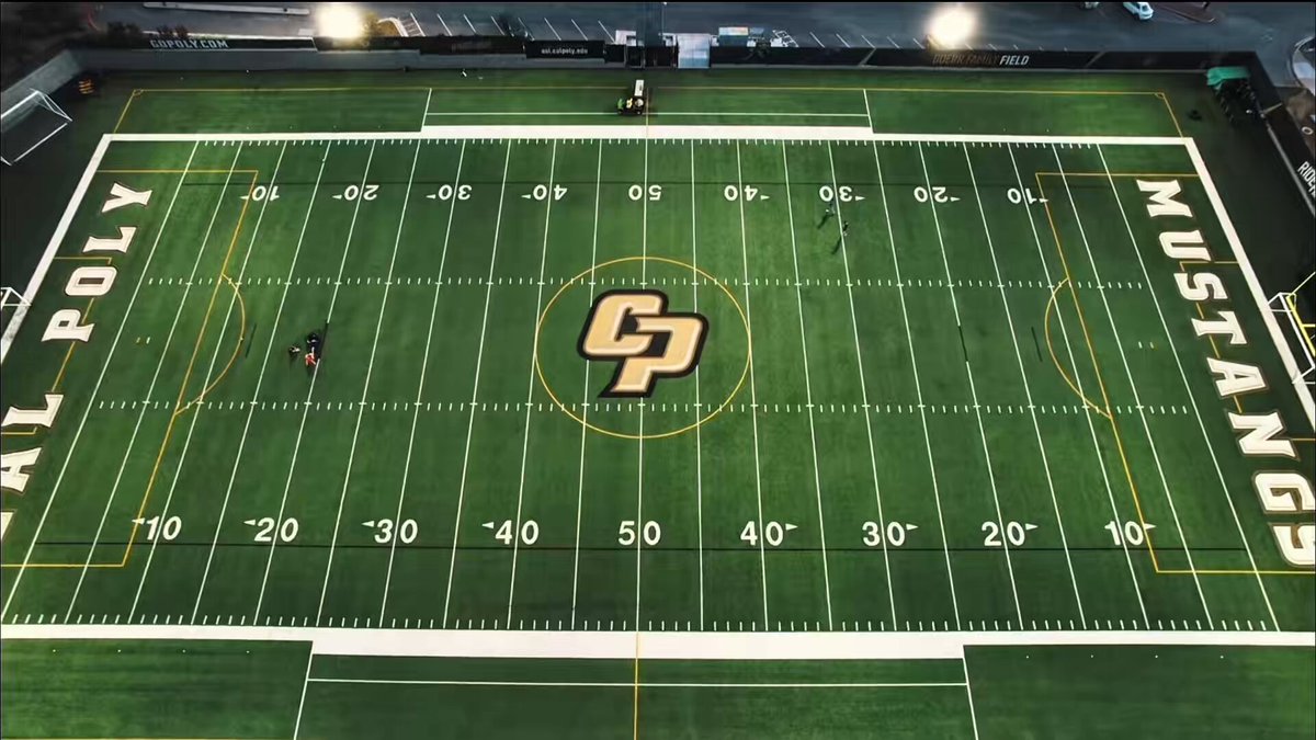 If you’ve never been to Cal Poly or San Luis Obispo, put it on your college football bucket list. SLO might genuinely be one of the coolest settings in the entire sport. A true college town on California’s Central Coast, surrounded by mountains, hiking, vineyards and the Pacific Ocean just minutes away. One of the most unique settings in college football. It’s Absolutely unbelievable place. There’s nothing else quite like Cal Poly and SLO. 🐎🏈🌊⛰️