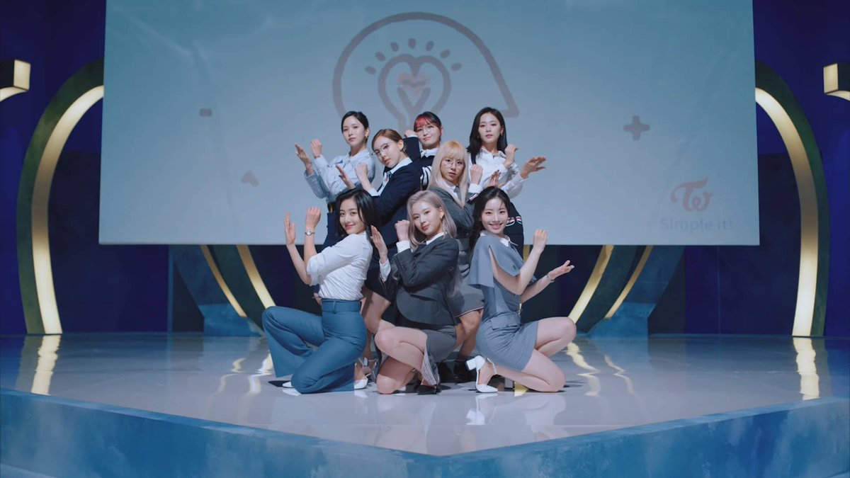 I can't believe onces hate her💔💔💔