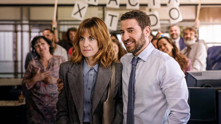 Dicen que los team building sirven para unir a la plantilla y salir de la zona de confort. A este equipo le va a costar la salud mental 🧘♀️💣 El 11 de septiembre empieza el retiro corporativo más desastroso del año, llega #GraciasEquipo