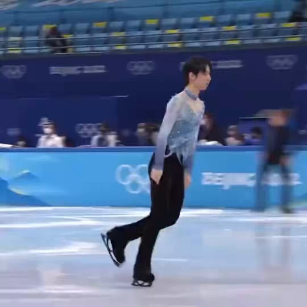 holy aura...who does it like him