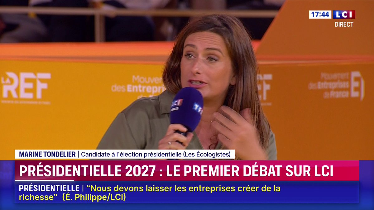 Je vous laisse juger de ́la prestation.