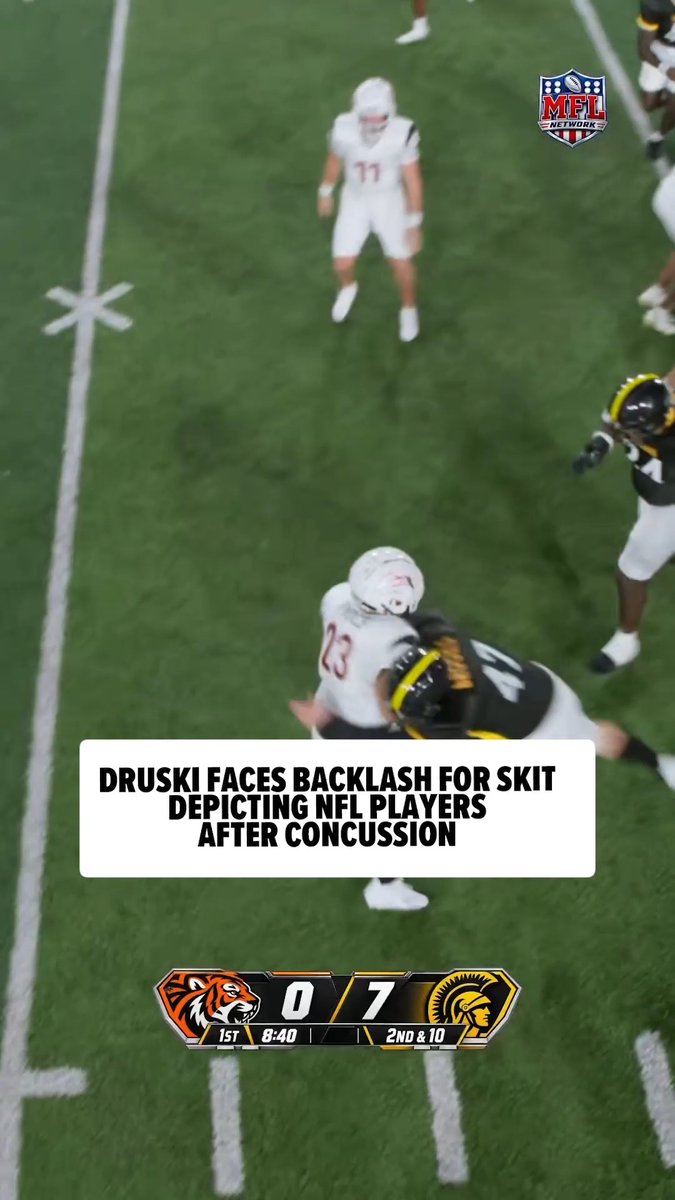 😬 Druski is facing online backlash after recently posting a skit depicting a football player suffering a concussion and “losing his mind” afterward. 🎥: IG / Druski