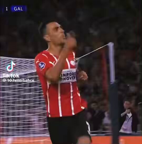 muhtemelen kolay dediğimiz feyenoord şundan çekecek