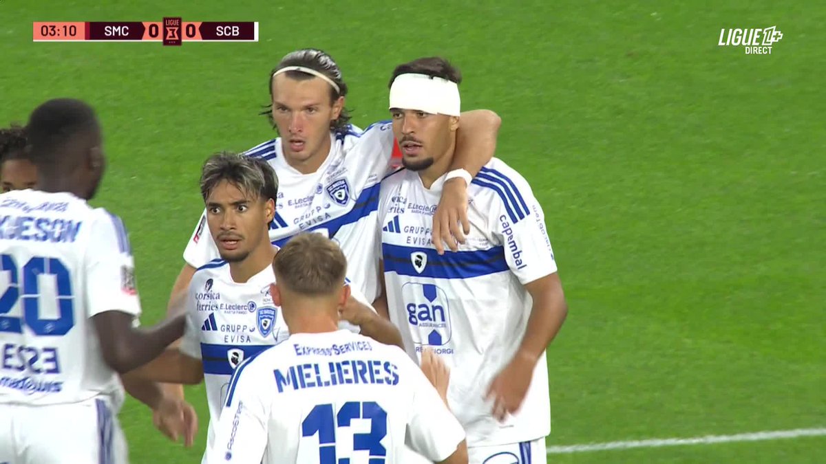 Clément Rodrigues ouvre déjà le score pour le SC Bastia 🔵⚪️ Un contre d'école 👏 #SMCSCB