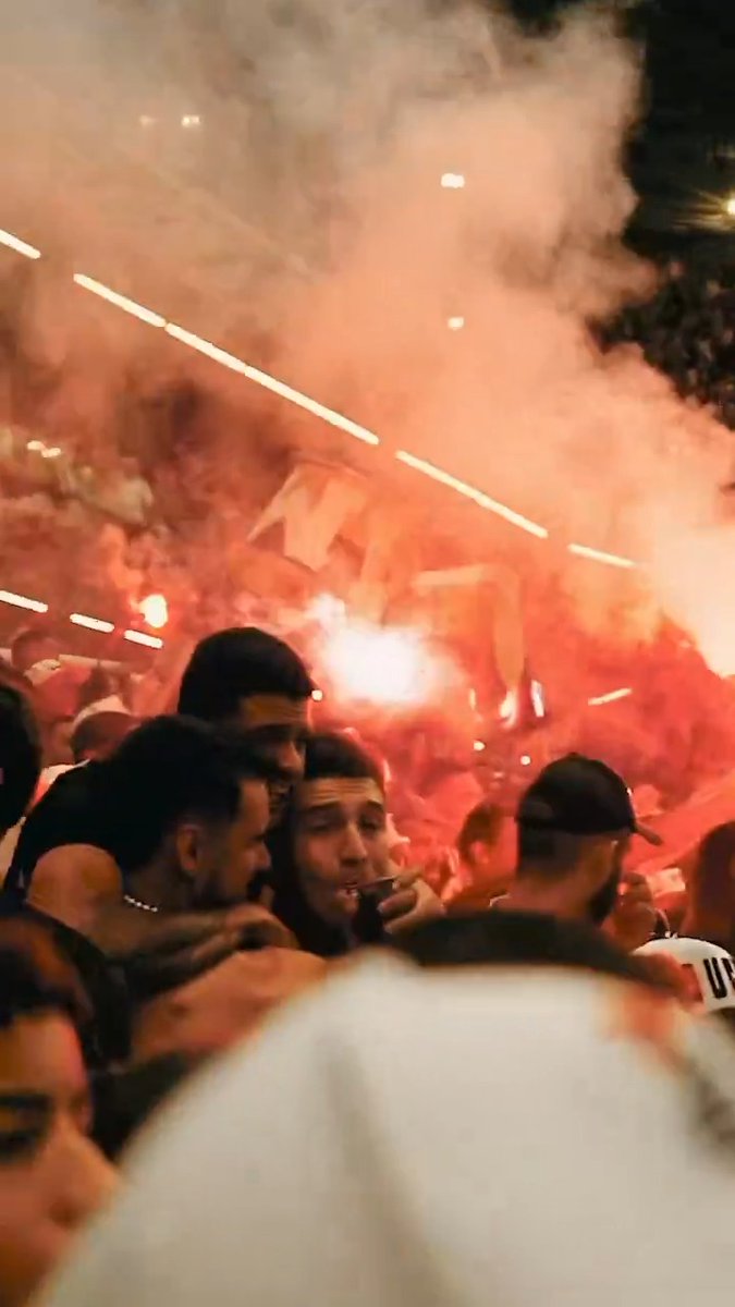 🖤🤍🔥 Grandes festas, inesquecíveis momentos: tudo pelo 𝐆𝐀𝐋𝐎! #ArenaMRV3Anos