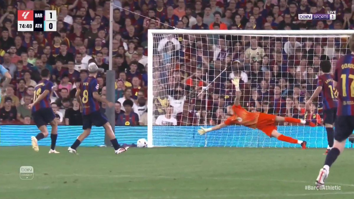 😱 العارضة تحرم أتلتيك بيلباو من هدف محقق أمام برشلونة #الدوري_الإسباني