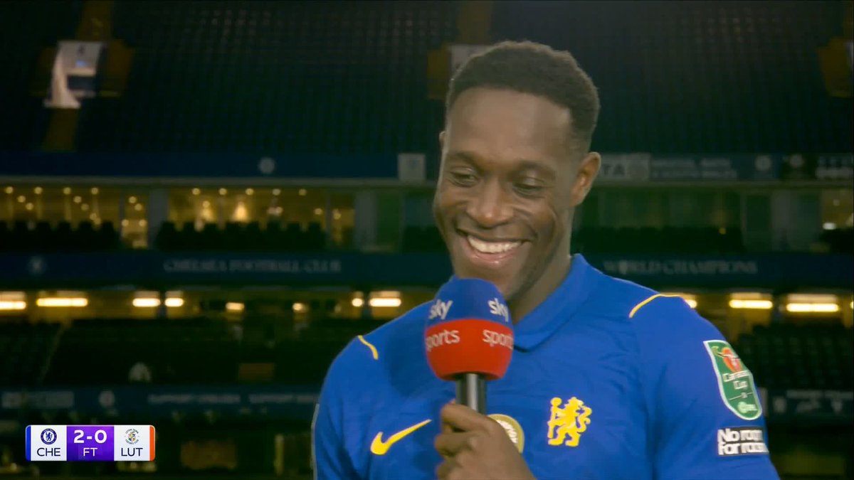 "What do you bring to this young squad? Age!” 😅 Danny Welbeck assesses what he can add to this Chelsea squad this season 🗣️