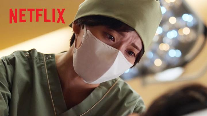 出演:松岡茉優 ✕ 仲里依紗 監督: Yuki Saito(「アンメット ある脳外科医の日記」) Netflixシリーズ『ダウンタイム』 2026年9月17日世界独占配信! あなたの価値観を問う 衝撃のメイン予告映像解禁! "美しくなりたい"は希望か、呪縛か 渦巻く欲望と心の葛藤をえぐる 至極のヒューマン・サスペンス #ダウンタイム #ダウンタイム中 #ダウンタイムはネトフリ #ビフォーには戻れない #Plasticbeauty #downtime