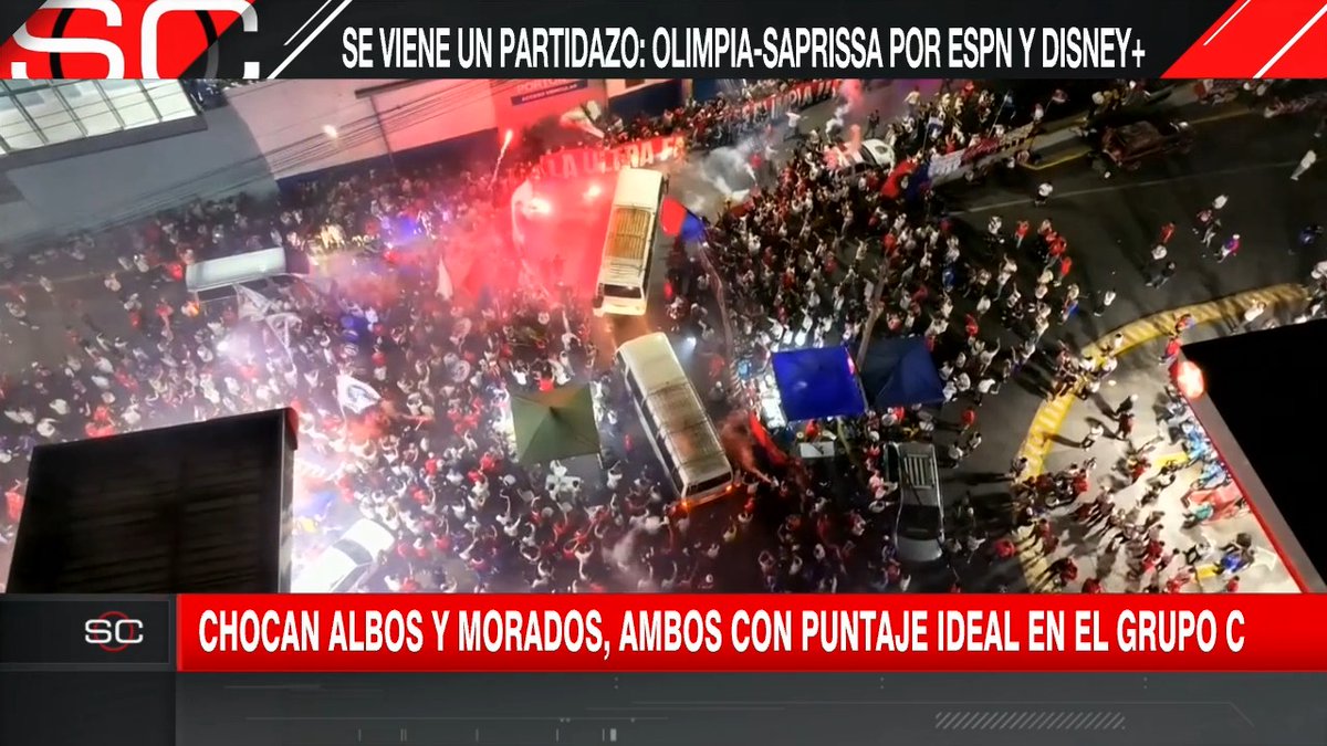 UNA FIESTA TOTAL🇭🇳🤩 ¡¡ASÍ LLEGÓ EL OLIMPIA AL 'CHELATO' UCLES'!! 📺 No te pierdas #SportsCenter Centroamérica en el Plan Premium de #DisneyPlus