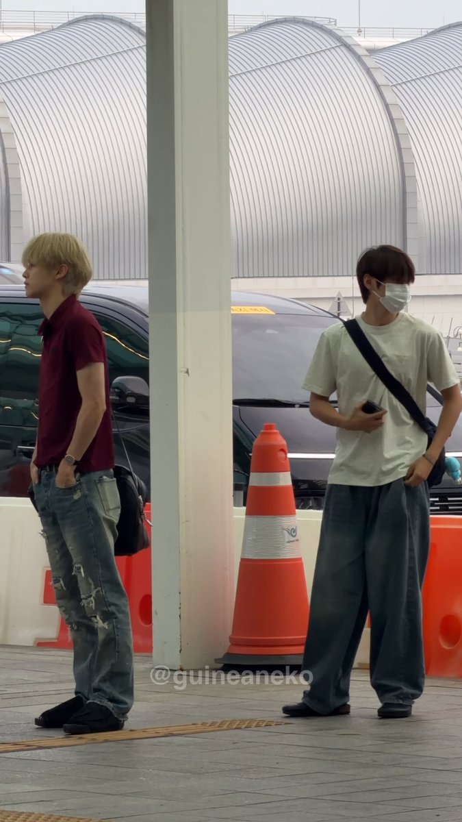 อึนซอกนางน่ารักจังวะ ผุ้ชายคลีนๆออแกนิค100% ไม่ระคายเคืองผิว เสื้อยืดเกงวอม กระเป๋าห้อยตุ๊กตาโดเรม่อน เดินช้าๆใช้ชีวิตช้าๆ