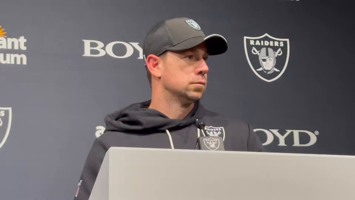 Raiders coach Klint Kubiak says Fernando Mendoza “Needs another 3 preseason games” after a 18-12 preseason loss to to the 49ers. 🎥: By Sean Zittel, Vegas Sports Today