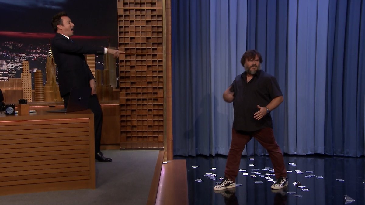 .Jack Black never fails to make an epic entrance! 🤘 #FallonFlashback