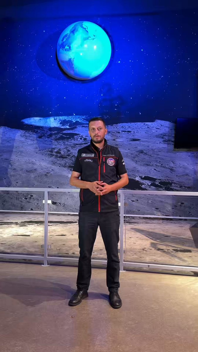 🌕 Gökyüzünde parçalı Ay tutulması gerçekleşecek. Ay’ın Dünya’nın gölgesinden geçmesiyle meydana gelen bu etkileyici gök olayı, sabahın ilk saatlerinde başlayacak. Ancak Gaziantep’te tutulmanın belirginleştiği saatlerde Ay, batı-güneybatı ufkuna oldukça yakın olacak. Aynı saatlerde tan vaktinin başlaması ve gökyüzünün aydınlanması da gözlemi zorlaştıracak. Bu nedenle parçalı Ay tutulmasını Gaziantep’ten sağlıklı bir şekilde gözlemlemek mümkün olmayacak. Gökyüzünün eşsiz güzelliklerinden biri olan Ay tutulmasını, şehrimizden başka bir gökyüzü şöleninde izlemek dileğiyle. 🌙