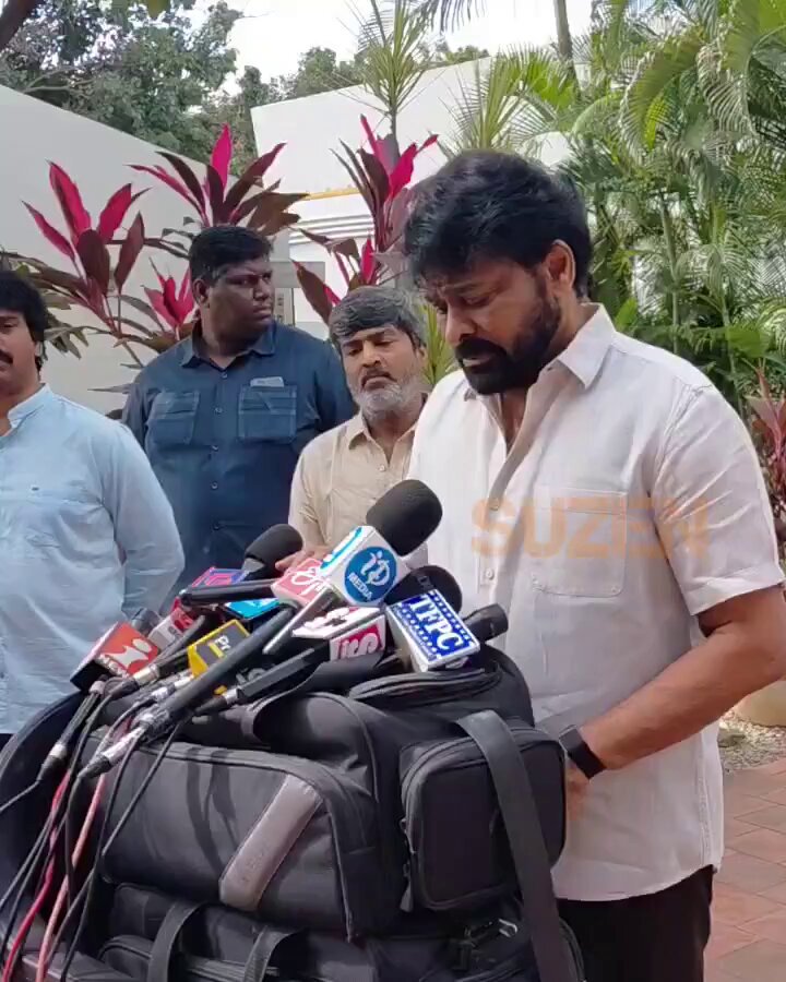 Annayya #Chiranjeevi garu paid his Respects to Actor &amp; Producer #GVNarayanarao garu Remembering their journey together, Chiranjeevi Konidela garu bid a heartfelt farewell to his dear friend and colleague. #MegastarChiranjeevi