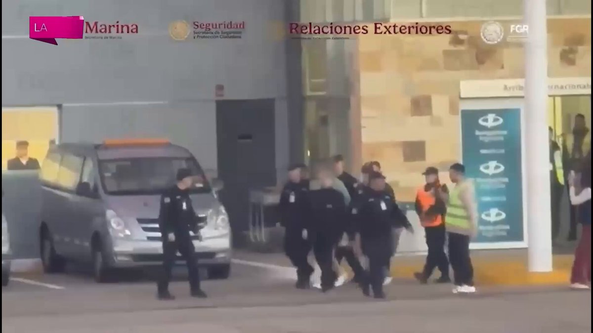 #Loret en Latinus La FGR mencionó a Andy y a Adán Augusto en el caso de huachicol fiscal, revela el abogado del contralmirante.