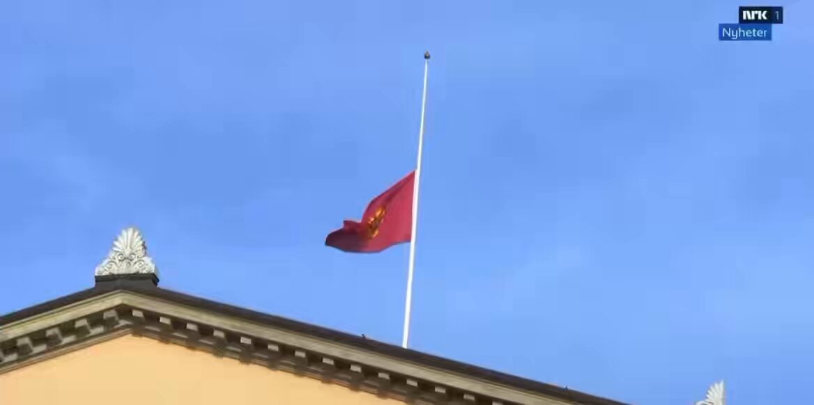🚨🇳🇴 WATCH: The moment King Harald’s death is announced on Norwegian TV