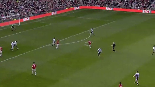 The best striker in the history of the Premier League did this against Newcastle... ๐ด๓ ง๓ ข๓ ฅ๓ ฎ๓ ง๓ ฟ๐ So those Newcastle fans are all wrong. ๐ #ad | Ladbrokes