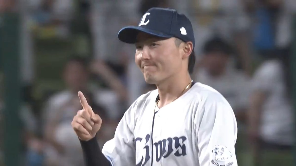 #源田壮亮 選手のファインプレー！ イレギュラーなバウンドを、軽快なステップで捌きます！ #seibulions #打破 #圧倒的至近距離 #プライドシリーズ