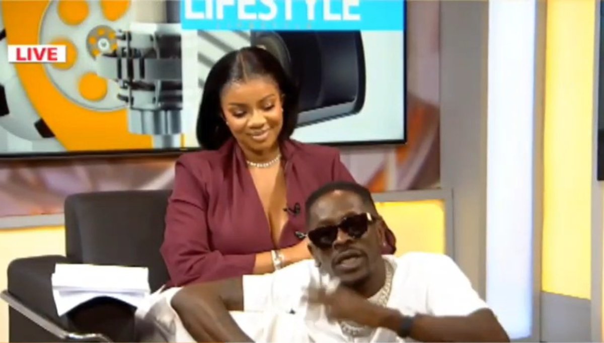 so this is how Shatta Wale ended the show ๐๐๐๐๐๐
