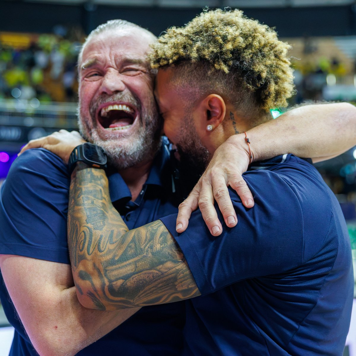 Orgullo Dominicano! ๐ช๐ฉ๐ด Dominican Republic absolutely turned the tide when it mattered the most, after trailing by 14 in the first half ๐ณ ๐ฅ๏ธ #FIBAWC x #StepItUp