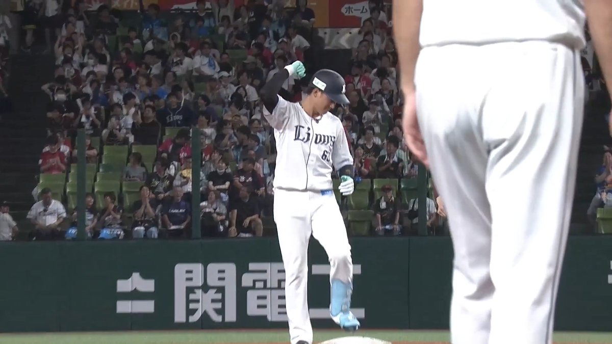 #長谷川信哉 選手が2点適時打を放つ! 復帰初日から、持ち前の勝負強さを発揮します! #seibulions #打破 #圧倒的至近距離 #プライドシリーズ