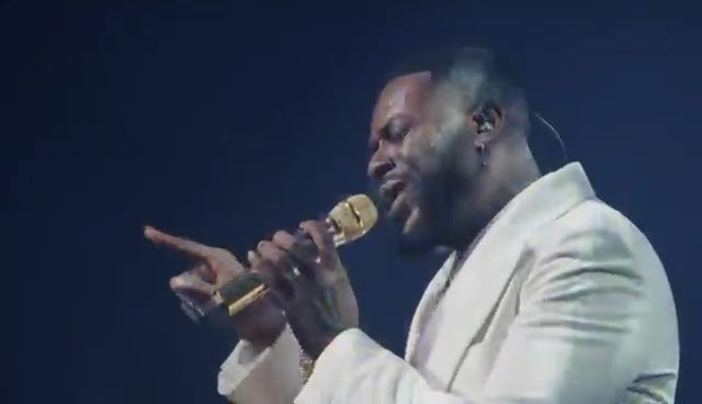 OBIMO - ADEKUNLE GOLD | LIVE FROM LONDON (2025) 🇬🇧🎻