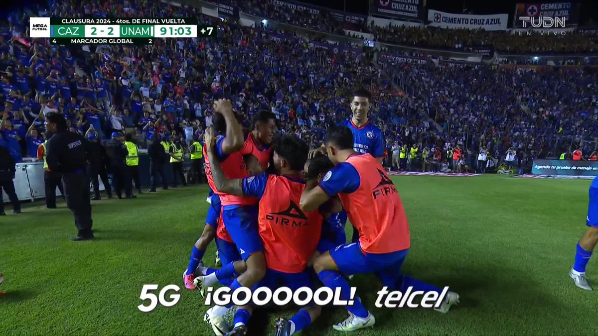 Lo que jugaba el Cruz Azul del mercenario.