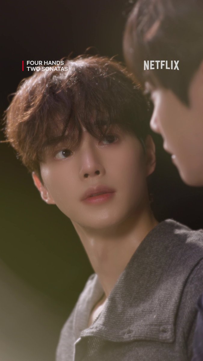 พรุ่งนี้แล้วนะ ที่จะได้เจอ ซงคัง-อีจุนยอง เตรียมใจ เตรียมหู แล้วมาดูสองหนุ่มบรรเลงเรื่องราวดราม่าครั้งใหม่ ใน #FourHandsTwoSonatas กันนะครับ #NetflixTH