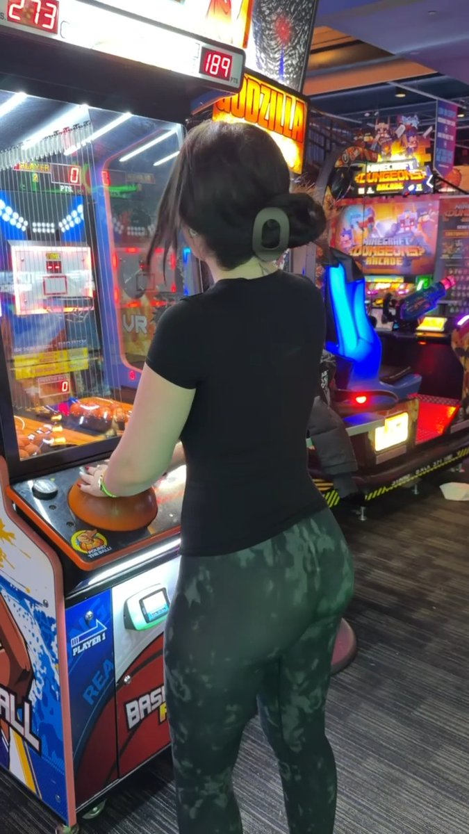 arcade w me? 🥺