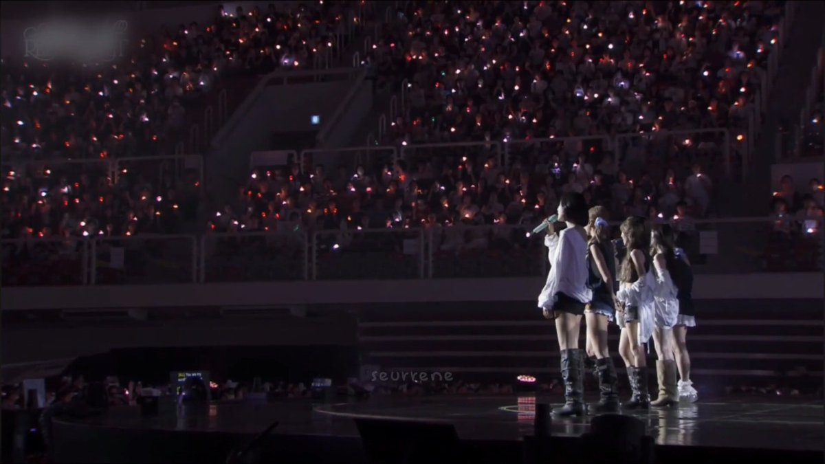 RED VELVET - FUTURE