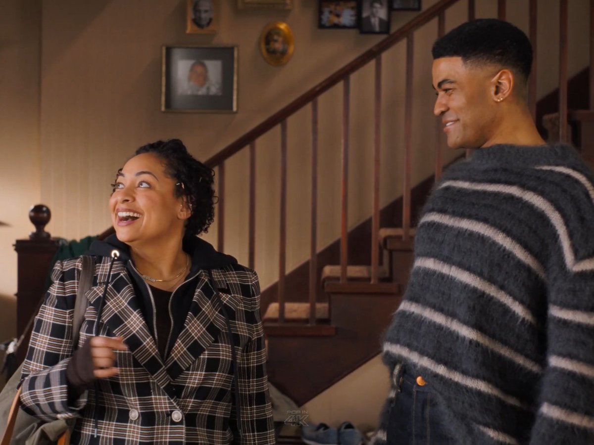 ep 3 was everything… the audience cheer sound when raven walked in, the modern family level miscommunication trope, and anton having the most unhinged crashout at the end 😭 i love this stupid show #AdultsFX