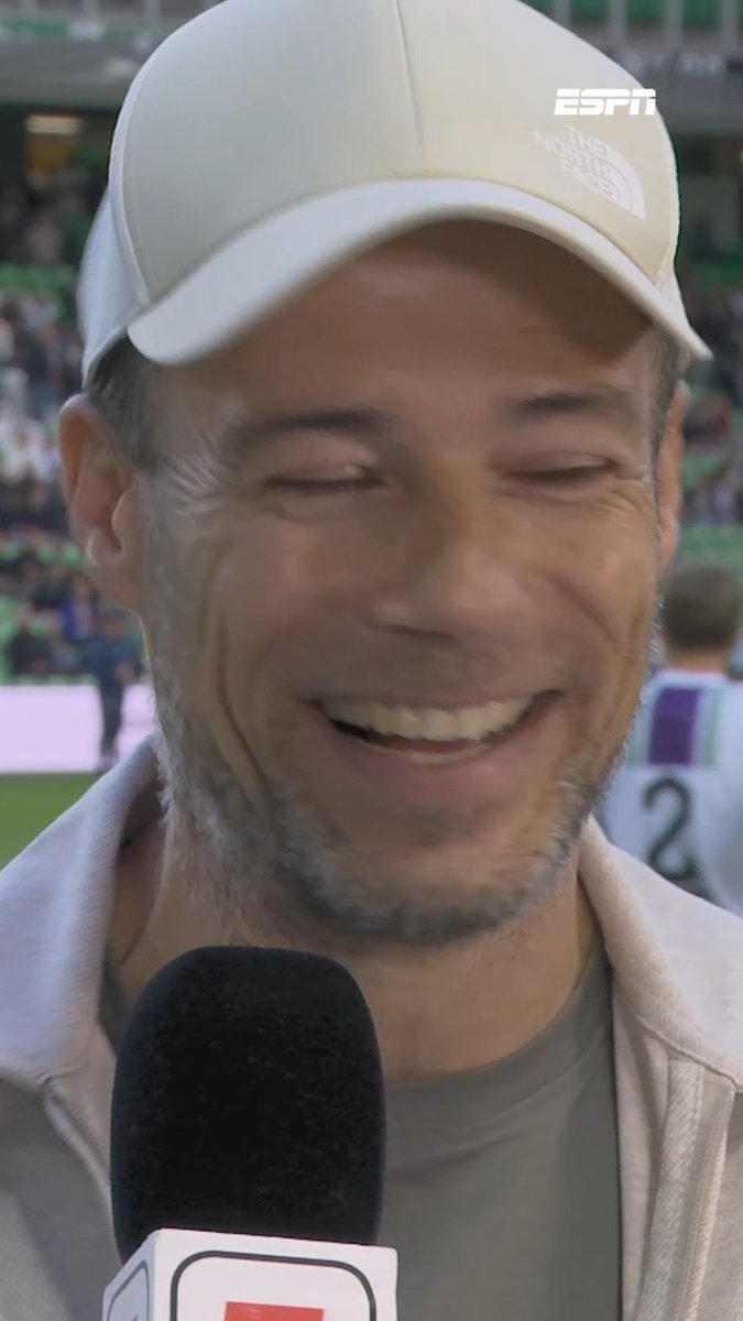 Danny Buijs was liever op een ander moment naar Groningen afgereisd 🚍 “Dan nodig je lekker Zwolle uit, dat is toch niet zo moeilijk?” #grofor