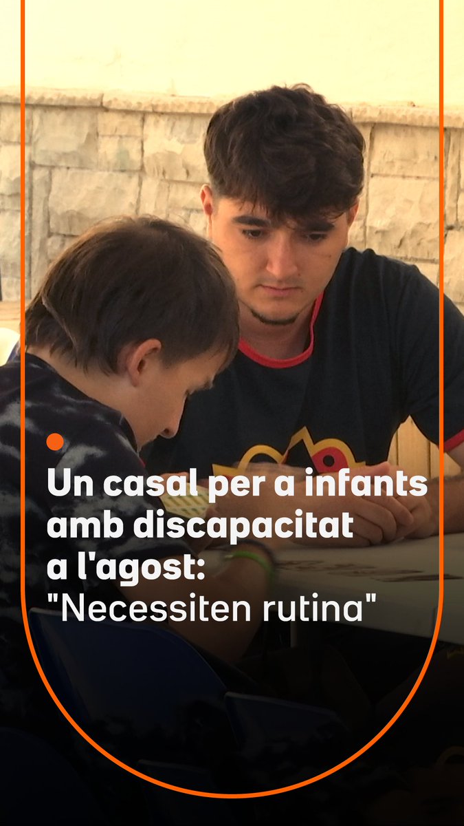 "No volem que estiguin tancats." Diverses famílies creen un casal al mes d'agost per a infants amb discapacitat, amb un monitor per a cadascun. La iniciativa ofereix continuïtat en el dia a dia dels nens i afavoreix la conciliació a les famílies