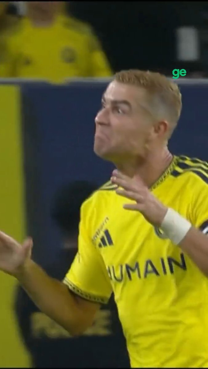 A BOLA PROCURA O HOMEM! Cristiano Ronaldo marcou para o A-Nassr contra o Al Taawon, pelo Campeonato Sudita, e chegou a 978 gols na carreira. ⚽ #CristianoRonaldo #Sauditão