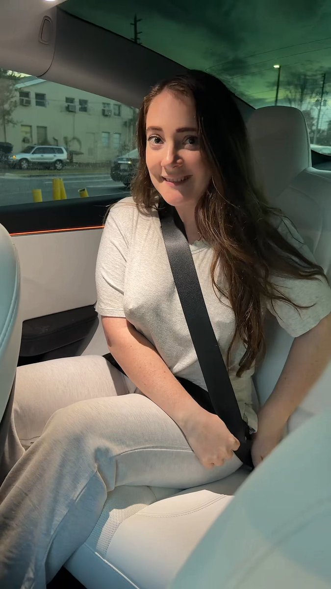 I never wanted to get my license and now I’m glad I didn’t 🤭