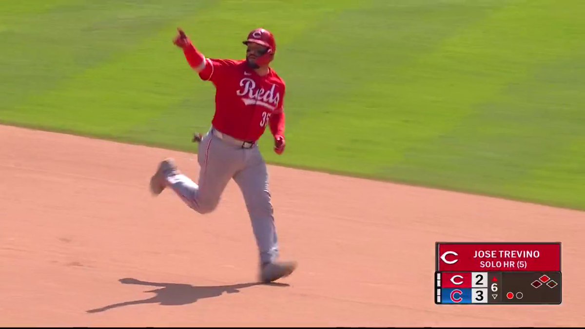 Jose Trevino ties it for the Reds 💥 Catch the rest of Reds-Cubs live on the ESPN App with an ESPN Unlimited plan.