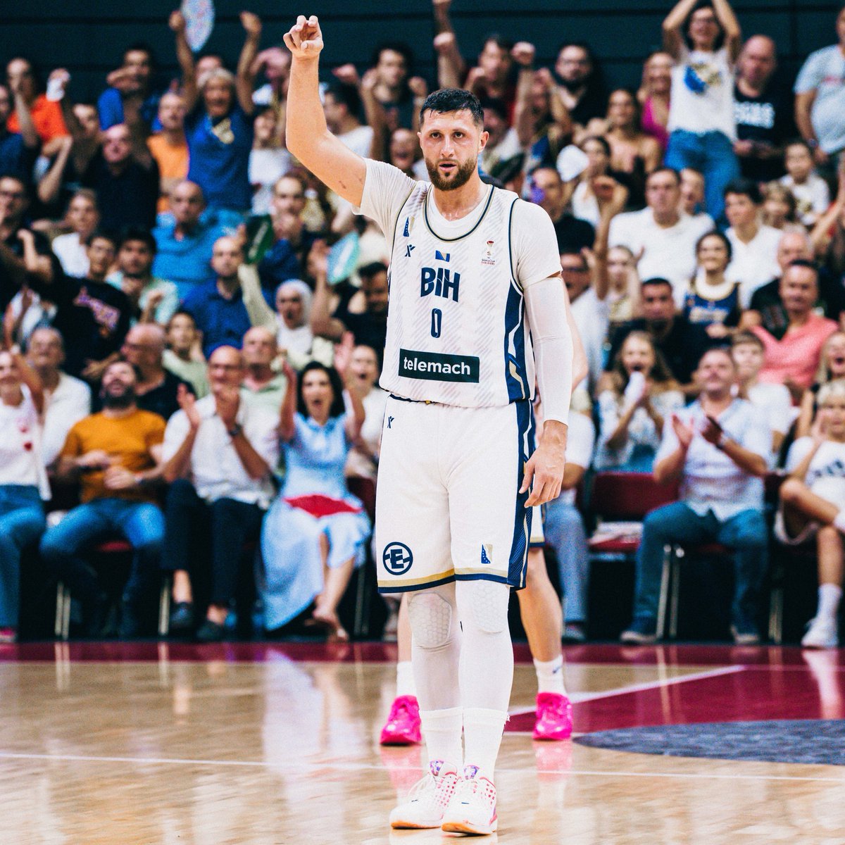 Jusuf Nurkić (25 PTS, 14 REB) leads Bosnia and Herzegovina to victory in the Second Round of the FIBA World Cup Qualifiers 💪 (Via: FIBA Basketball World Cup 🏆)