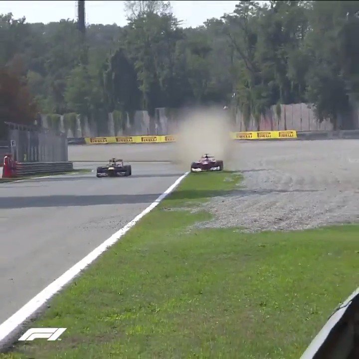 A heated battle between Alonso and Vettel at Monza 2011 🔥