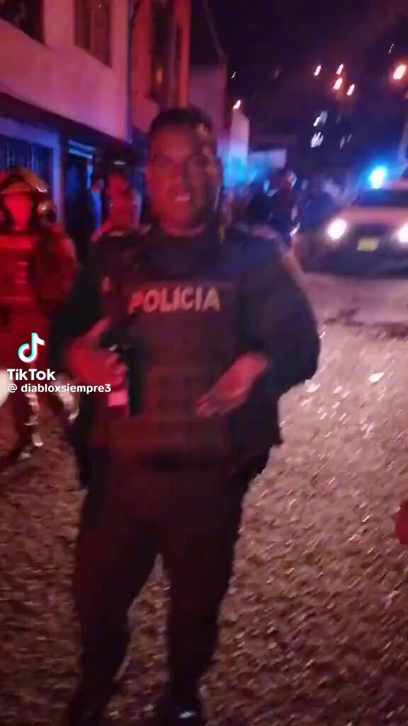 La risa que a mí me da este vídeo no es normal