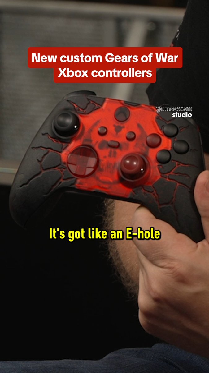 This Gears of War: E-Day Limited Edition Xbox controller has 3D-sculpted grips and a blood-red core. #gamescom2026 Presented by METRO 2039 and Fable