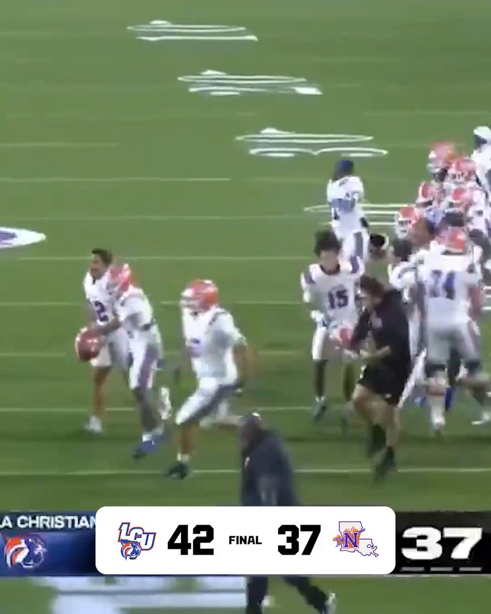 Thursday night FCS action was nothing short of electric ⚡️ 🏈 NAIA school Louisiana Christian went to Northwestern State and won 🏈 Three Div. II schools beat FCS teams on the road 🏈 Houston Christian beat No. 20 Southeastern Louisiana as 24.5 point underdogs 🏈 West Florida beat No. 16 Southern Illinois as 19.5 point underdogs Can't wait for what's in store tonight 😮‍💨