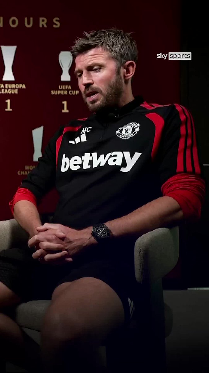 Manchester United boss has praised the signing of Carlos Baleba following his summer arrival from Brighton 🗣️🔴