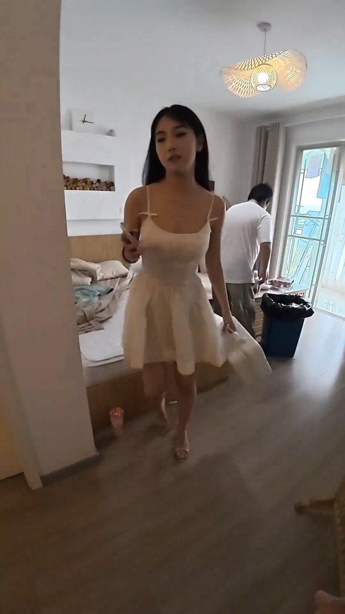 东郊到家的表妹吧😂😂